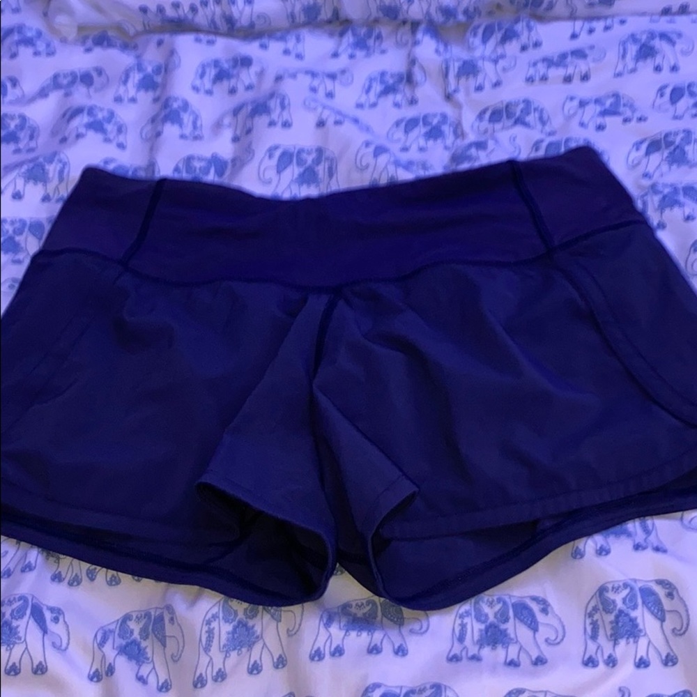 Lululemon shorts size 4 navy blue